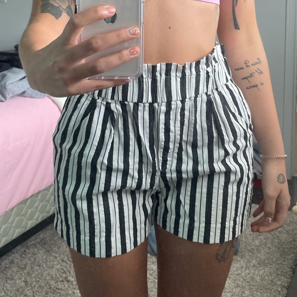 Women’s canvas shorts - Picture 4 of 4